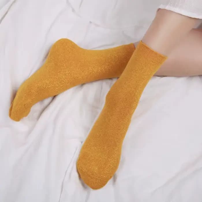 Femme chaussettes brillant mode filigrane femme chaussettes couleur bonbon brillant scintillant respirant coréen femmes mode chaussettes femme cadeaux