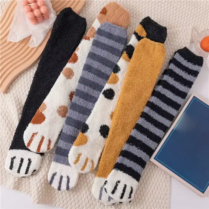 Patte de chat hiver chaussettes femmes longue rayure mignon sol sommeil épais filles dessin animé animaux doigts chaud