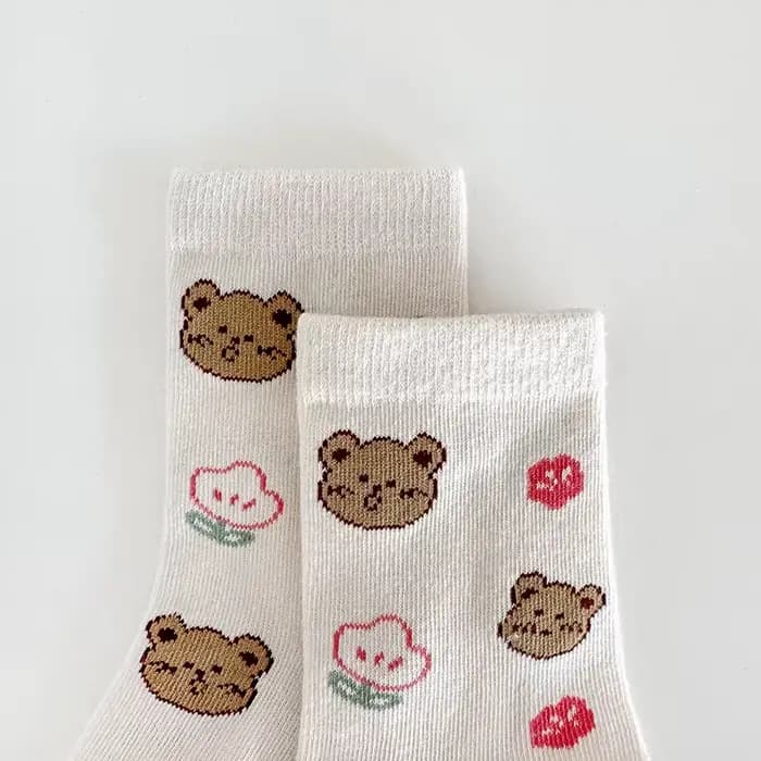 Cinq paires de chaussettes courtes ours en peluche colorées