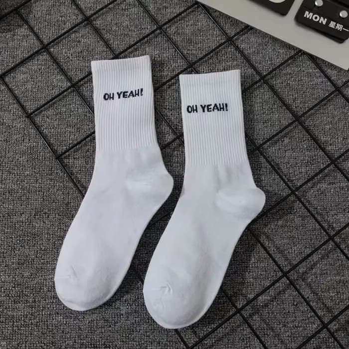 Chaussettes de sport simples pour hommes et femmes