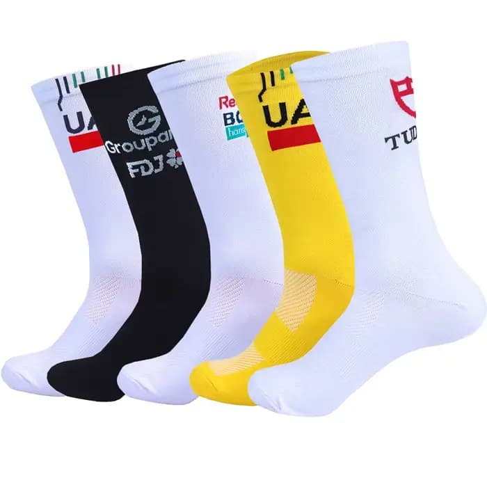 Nouvelles chaussettes de cyclisme FDJ de l'équipe des Émirats arabes unis