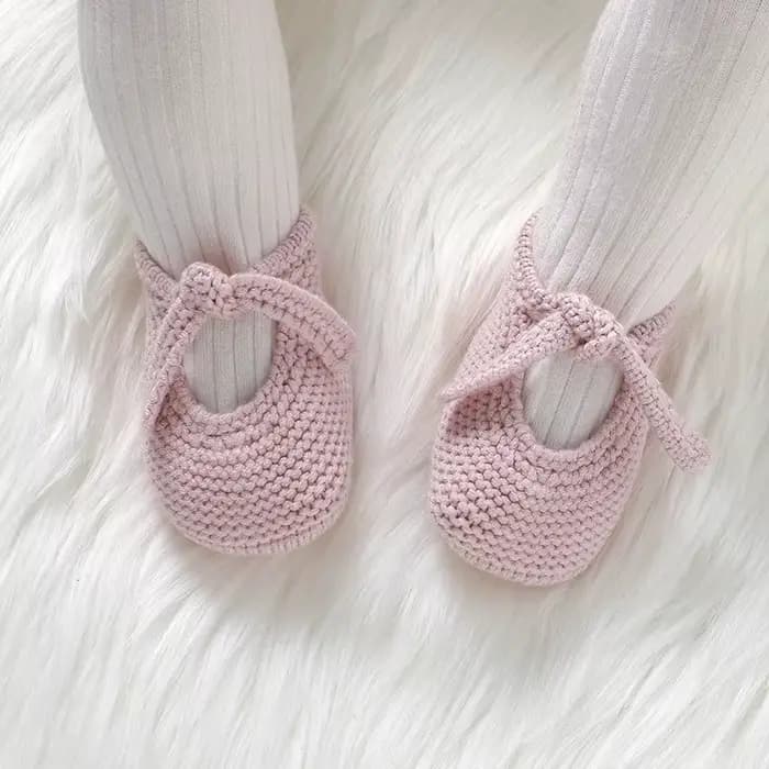 Chaussons-chaussettes pour bébés filles, tricotés à la main, antidérapants, pour premiers pas, 0-1 an, semelle souple, crochet, pour tout-petits