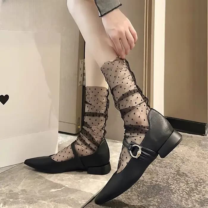 Chaussettes transparentes en dentelle à pois pour femmes, chaussettes fines en Nylon et soie, empilées, Style français, élégantes, blanches, JK Lolita