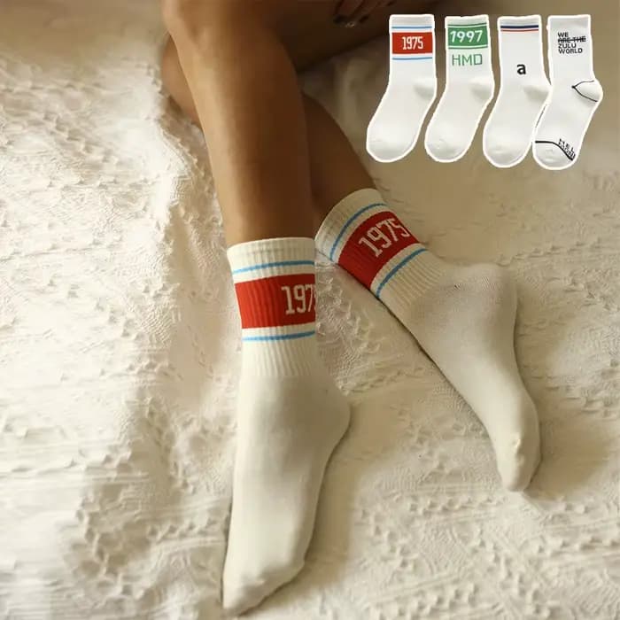Chaussettes longues à motifs de lettres pour femmes