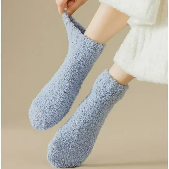 Chaussettes courtes en peluche épaisses pour femmes