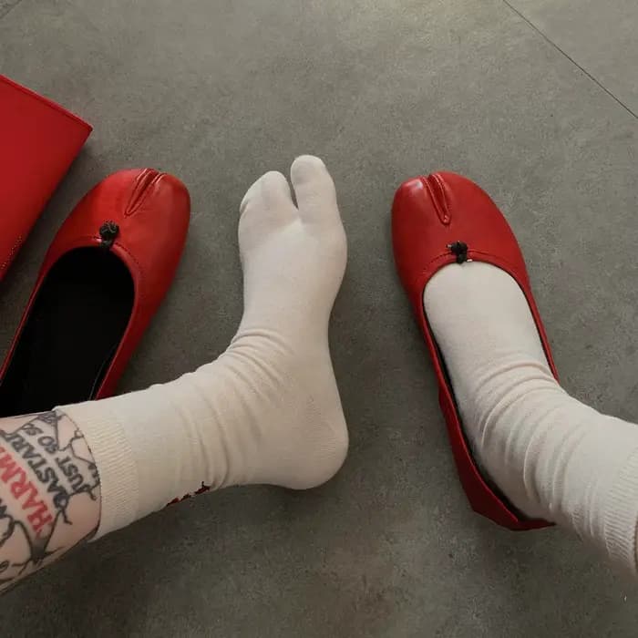 Femme mode élégant rétro printemps automne bout fendu coton chaussettes Rose motifs floraux deux orteils couleur unie Tube moyen Tabi Sox