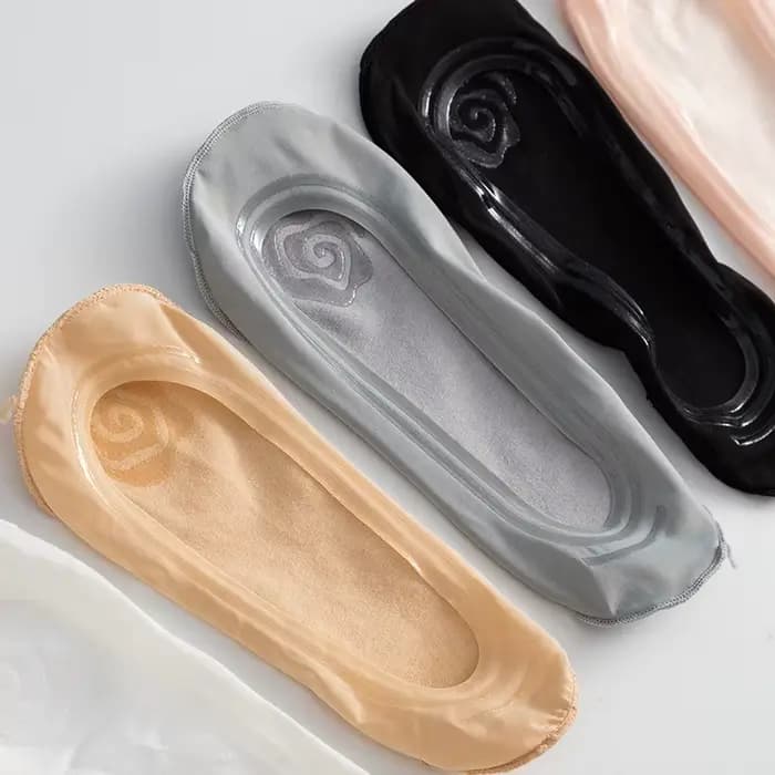 Chaussettes invisibles antidérapantes, pantoufles sans couture, chaussettes bateau en soie glacée, Ultra fines, solides, décontractées, respirantes, coupe basse pour femmes