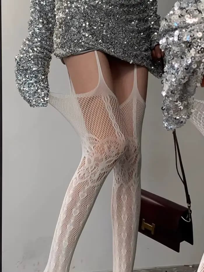 Chaussettes à bretelles en résille en dentelle ajourée pour femmes