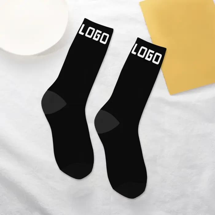 Chaussettes personnalisées avec logo sur mesure pour hommes et femmes