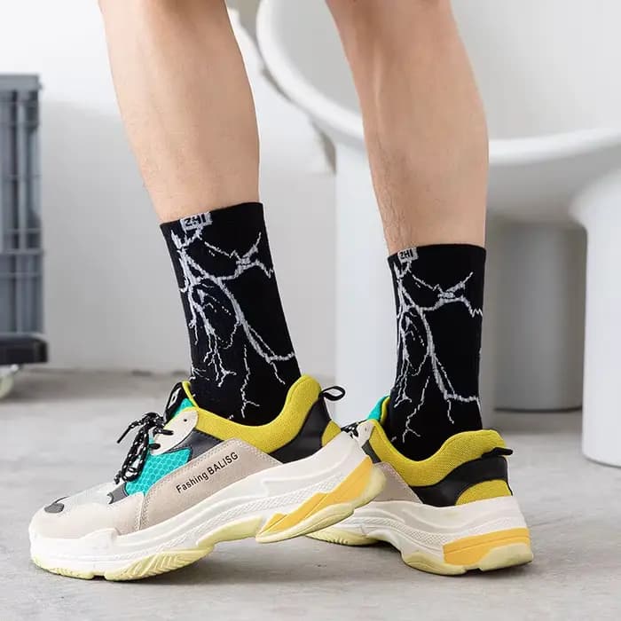 Chaussettes montantes en coton pour hommes et femmes, chaussettes Hip Hop Long Tube, Tide Mountain Street, Lotion Board, Sports d'automne et d'hiver
