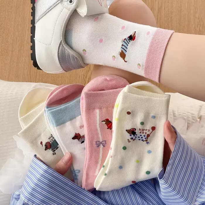 1/3/5 paires dessin animé teckel femmes mi-mollet chaussettes printemps été coton Kawaii mignon équipage chaussettes à la mode nouveauté chaussettes