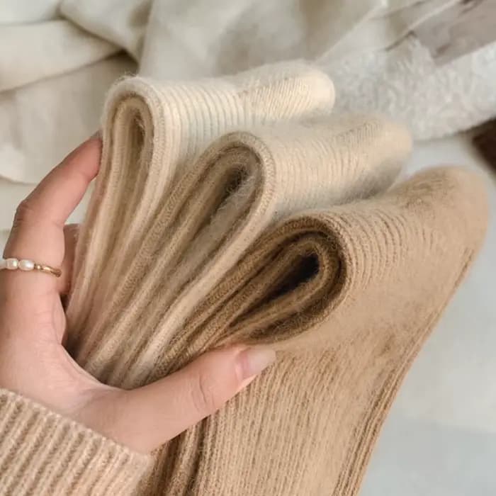 Femmes laine chaussettes chaud hiver épais cachemire flou décontracté couleur unie confortable maison chaussette doux longue thermique de haute qualité