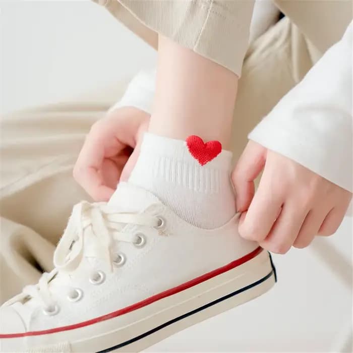 Chic nouvelles femmes été printemps mignon 3D rouge amour coeur cheville chaussettes drôle heureux frais littéraire collège Style court Sokken