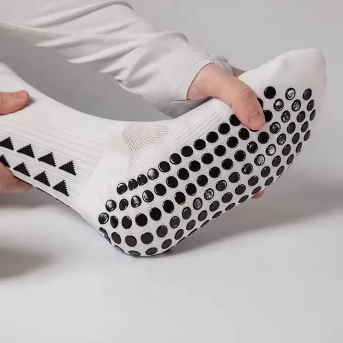 Chaussettes antidérapantes pour hommes et femmes