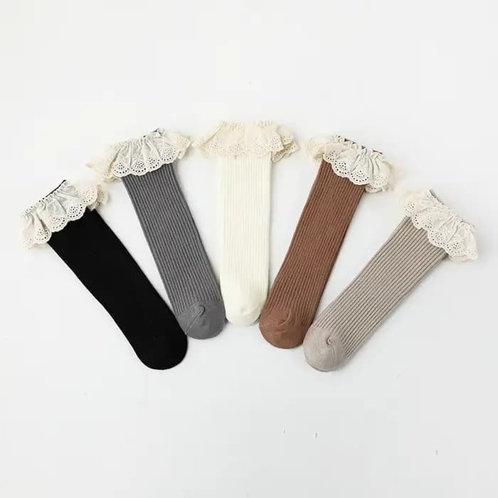1 paire de chaussettes hautes pour bébés filles