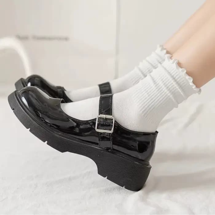 Chaussettes à volants pour femmes 3 paire/lot mi équipage moyen Tube cheville haute respirant noir blanc Calcetines femme printemps automne chaussette