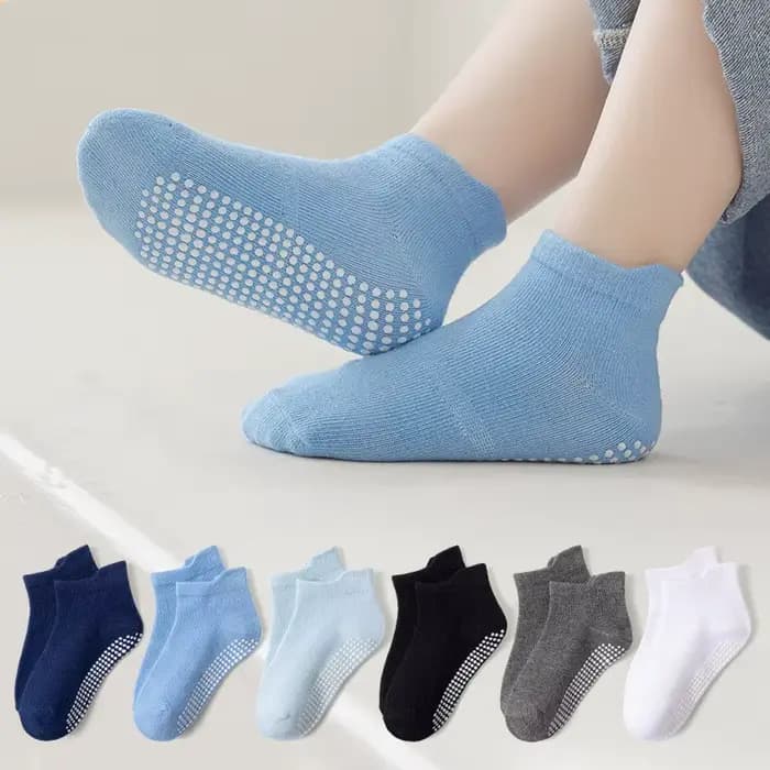 6 paires de chaussettes antidérapantes pour enfants de 0 à 5 ans
