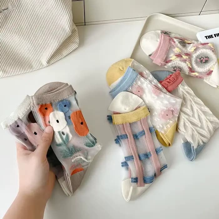 Chaussettes d'été en dentelle transparente pour femmes