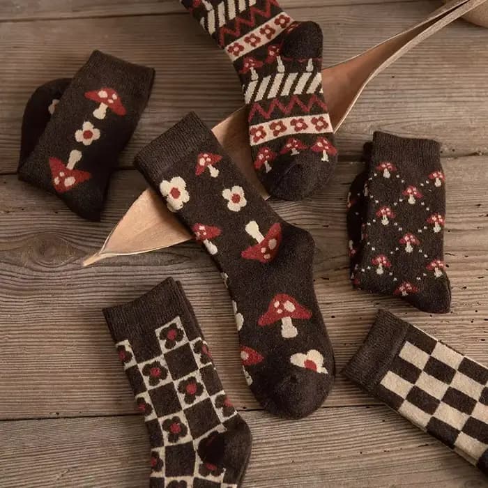 Chaussettes chaudes en laine épaisse, chaussettes tubulaires décontractées, automne et hiver, chaudes et confortables, en coton, damier, champignon, mignonnes