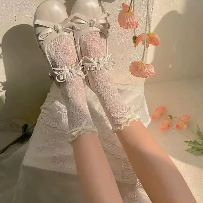 Chaussette en dentelle ultra fine respirante pour femme