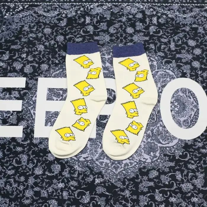 Chaussettes mi-mollet pour couple The Simpsons Bart Simpson, nouvelles, créatives, mignonnes, à la mode, confortables, absorbant la transpiration et respirantes