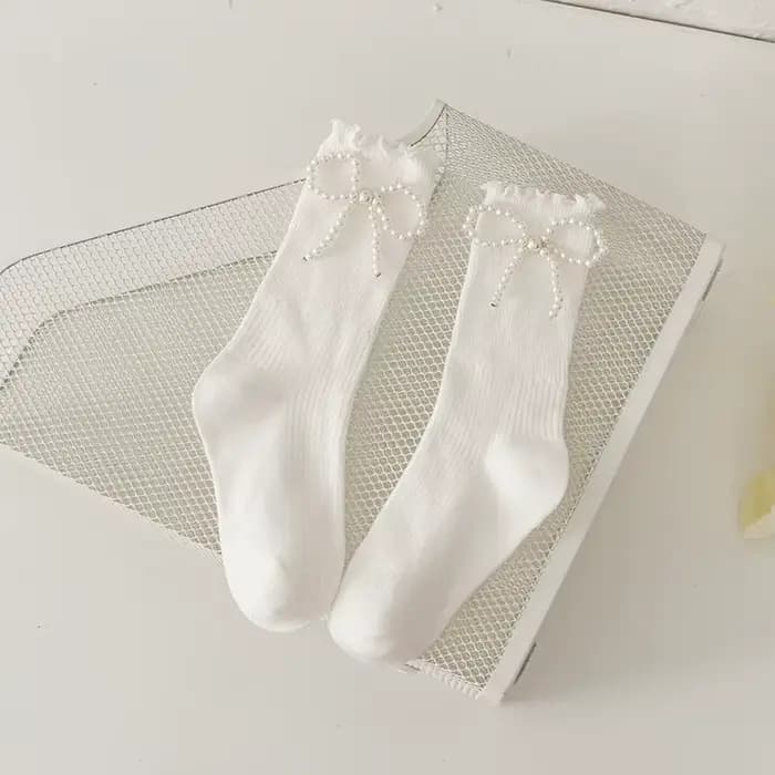 Chaussettes en coton pour femmes, fines, mignonnes, douces, Kawaii, Lolita, Harajuku, chaussettes d'été avec perles, blanches, noires, à volants, chaussettes en dentelle pour filles