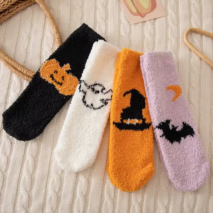 Chaussettes pour femmes Halloween drôle dessin animé Kawaii mignon sol chaud mi Tube