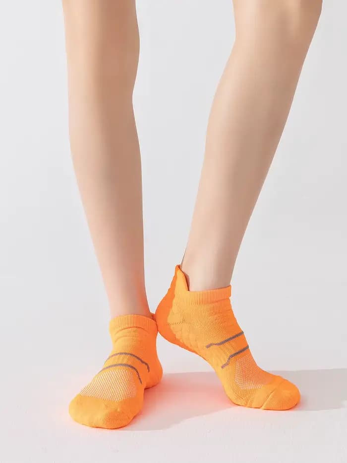 Chaussettes de sport moulantes à la cheville pour femmes, chaussettes de course de badminton