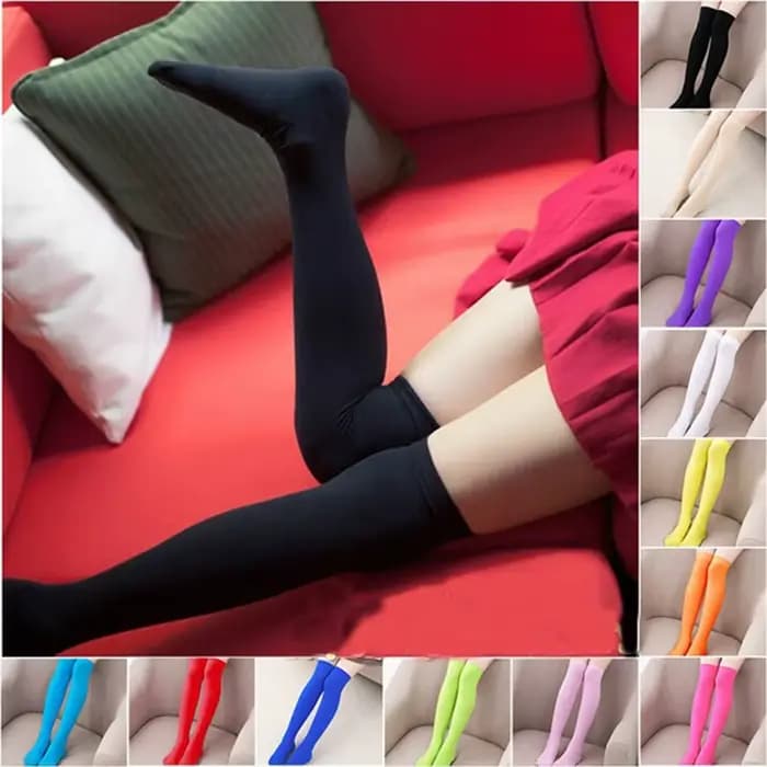 Chaussettes hautes au dessus du genou pour femmes