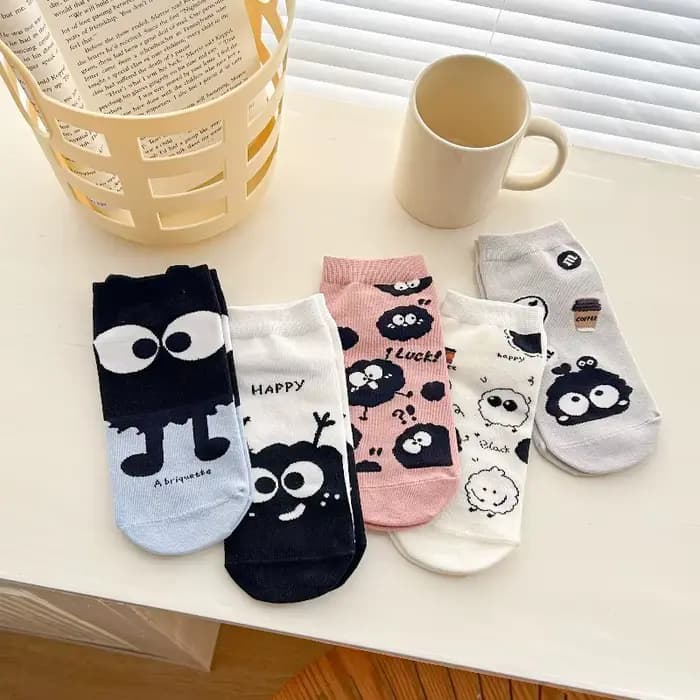 Chaussettes de Cosplay Anime pour hommes et femmes, Costume de boule de charbon, accessoires, nouvelle collection