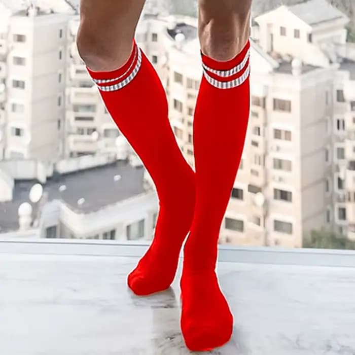 Chaussettes de tube CLEVER-MENMODE Chaussettes provoqué pour hommes 7.0 Vêtements de cérémonie pour hommes Bas en maille de sport sexy Chaussettes longues d'affaires Bas