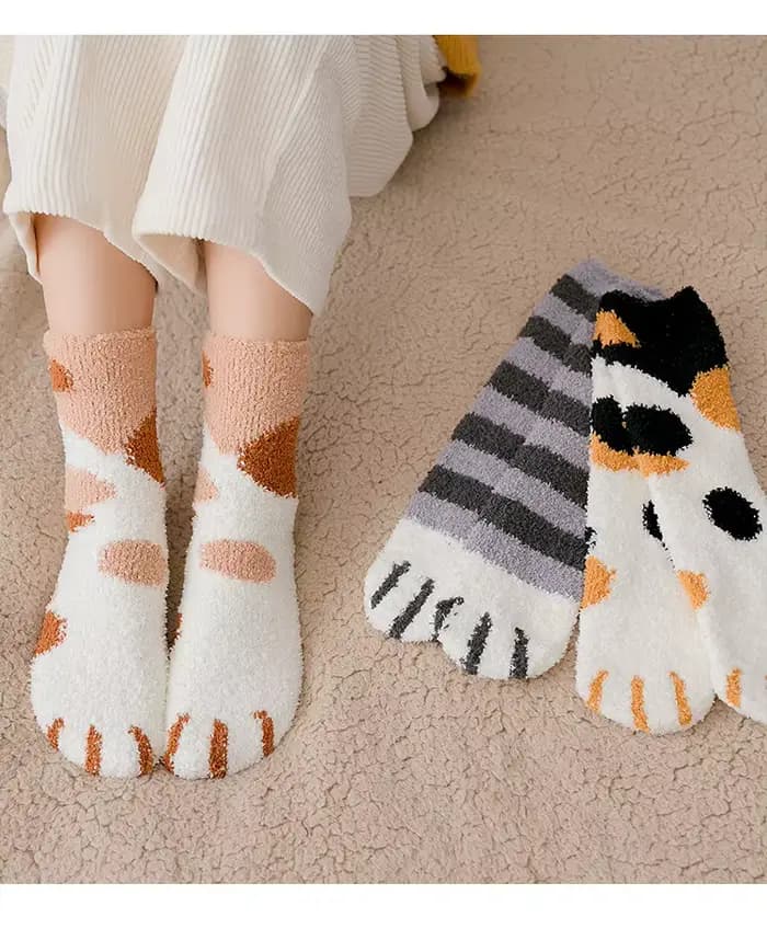 Chaussettes en velours de corail pour femmes et filles