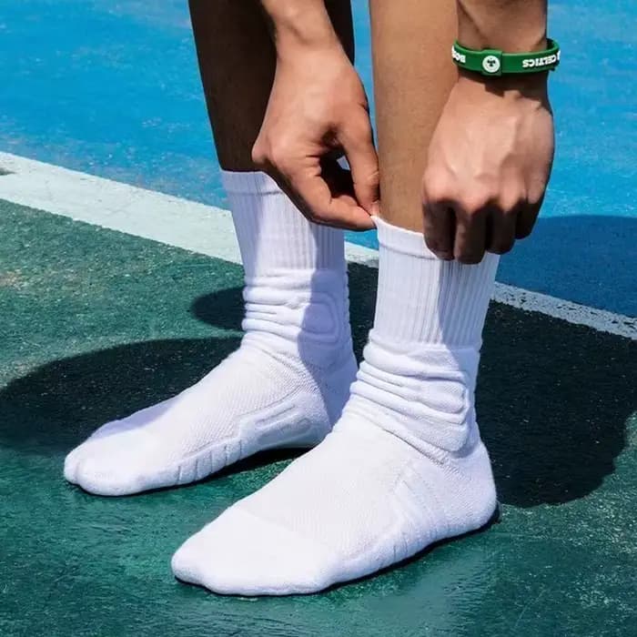 1 paire de chaussettes de basket-ball professionnelles pour hommes