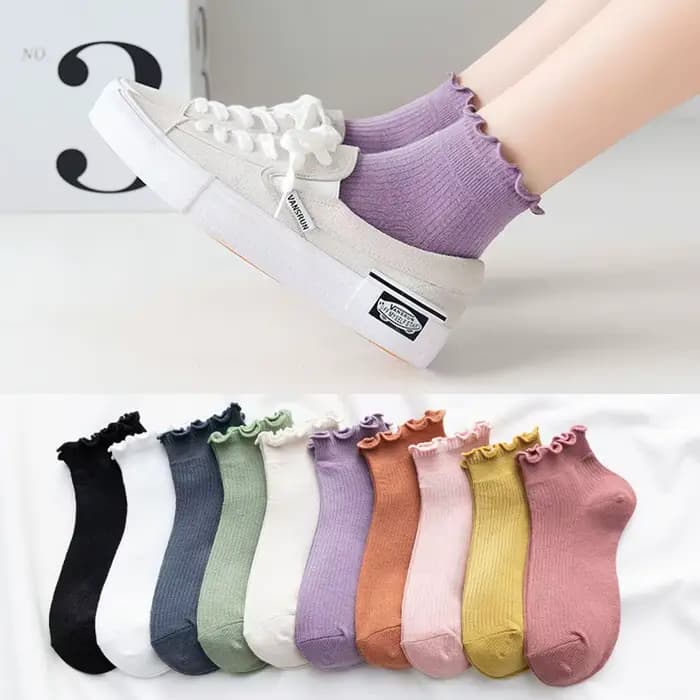 Chaussettes courtes à froufrous violettes pour femmes