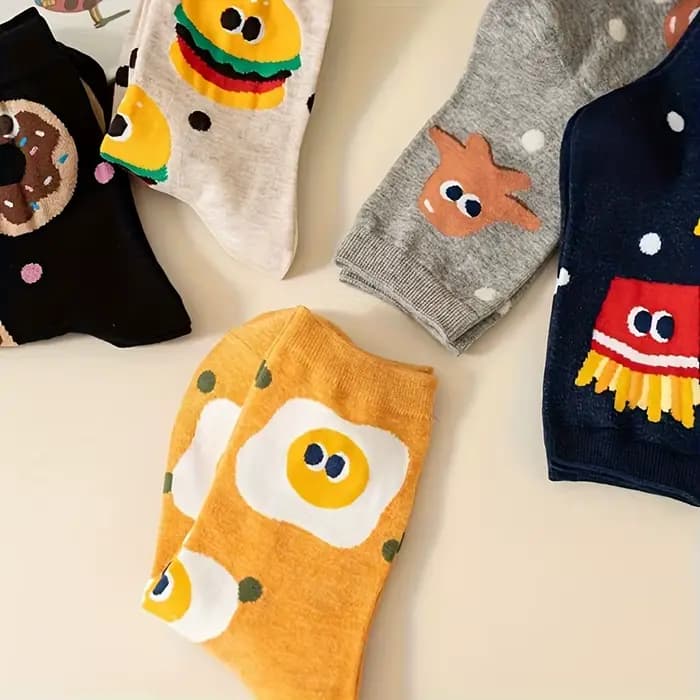 5 paires de chaussettes pour enfants de couleurs mélangées avec des motifs de hamburger et de frites mignons de dessin