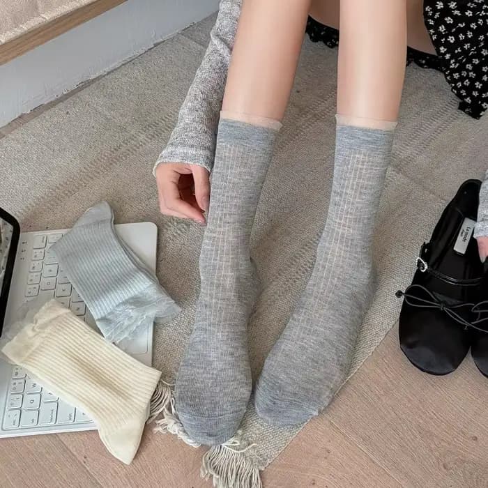 Chaussettes d'été fines pour femmes, chaussettes longues de couleur unie, couleur bonbon, jolies chaussettes en dentelle à la mode, respirantes et confortables