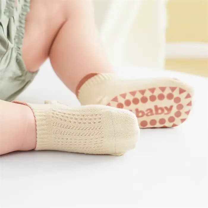3 paires de chaussettes antidérapantes pour enfants