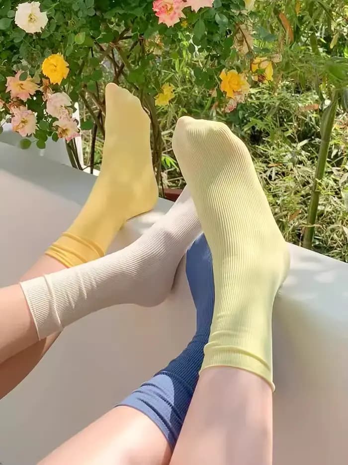 Chaussettes colorées At No Pilling pour femmes, Rib Goo Ice, Chaussettes fines pour femmes, Chaussettes à tube haut, Streetwear, Style universitaire, Printemps, Été