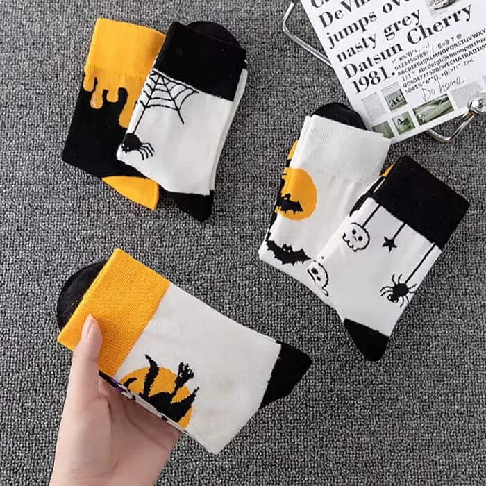 Chaussettes d'hiver d'halloween pour femmes et hommes, chaussettes amusantes en coton épais et respirant, Tube central, squelette de chauve-souris, citrouille, dessin animé