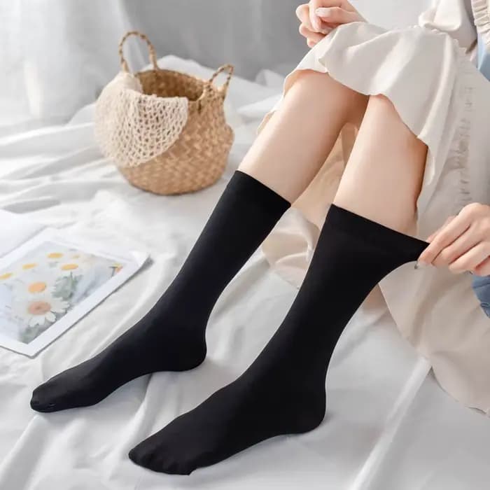 Chaussettes mi-longues en velours pour femmes et filles