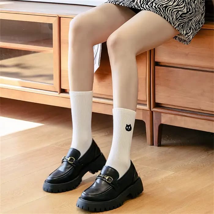 Chaussettes chat mignon noir blanc pour femmes, joli chaton décontracté, cadeau de noël, livraison directe, nouvelle collection
