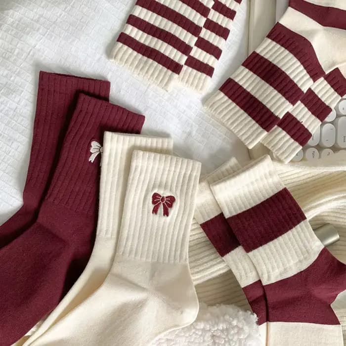 Chaussettes de sport rayées en coton pour femmes