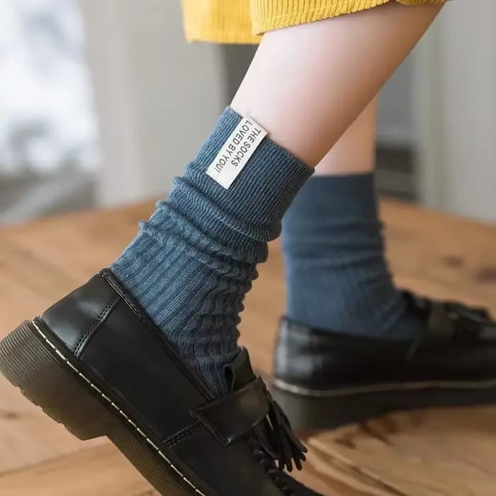 Chaussettes hautes pour filles du lycée, mode japonaise et coréenne, couleur unie, blanc, kaki, Beige, chaussettes amples, tricotées en coton, longues pour femmes
