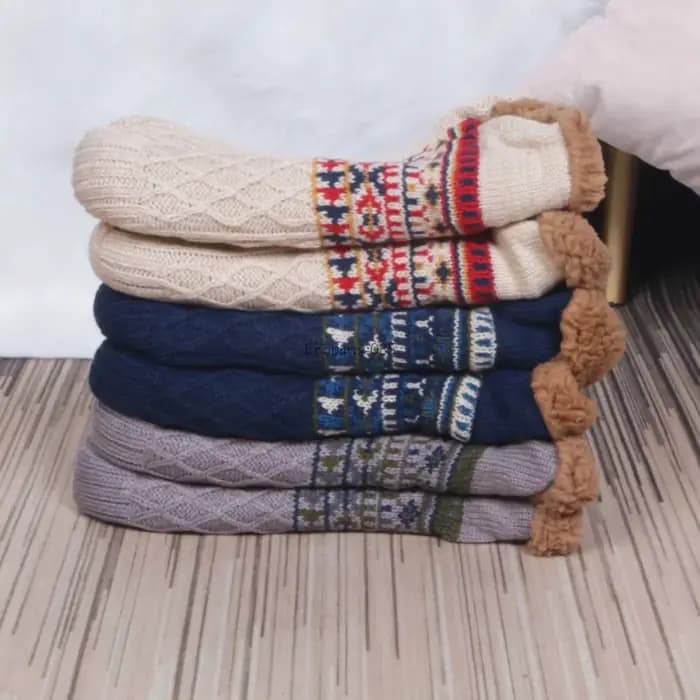 Chaussettes de sol antidérapantes Super chaudes pour femmes et hommes