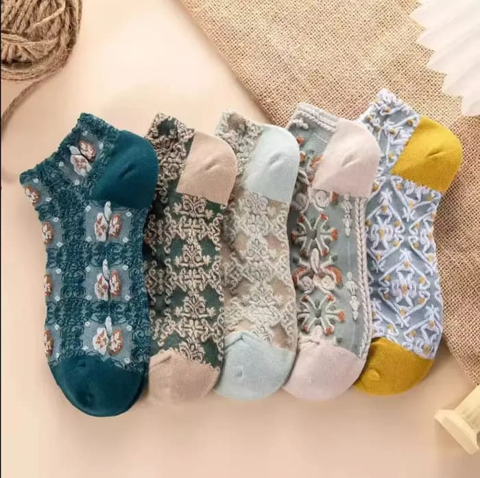 5 paires femmes Vintage mignon chaussettes ensemble femme dame Harajuku Kawaii fille florale Sport