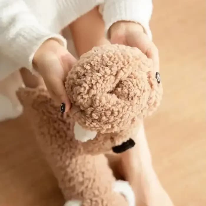 Chaussette de couchage femmes dessin animé 3D chien hiver chaud thermique en peluche antidérapant maison doux femme sol