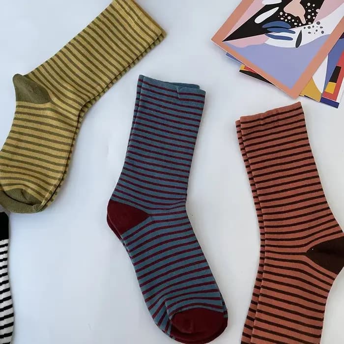 Chaussettes rétro à rayures pour femmes, tube moyen, bas en coton, bas coréens, chaussettes japonaises, Gucci, printemps et automne