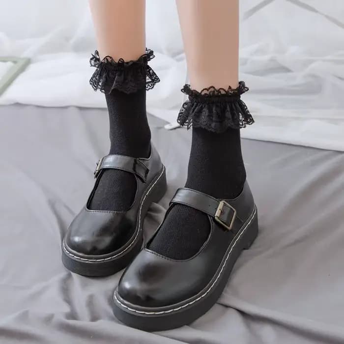 Chaussettes à volants en maille fine et dentelle pour femmes
