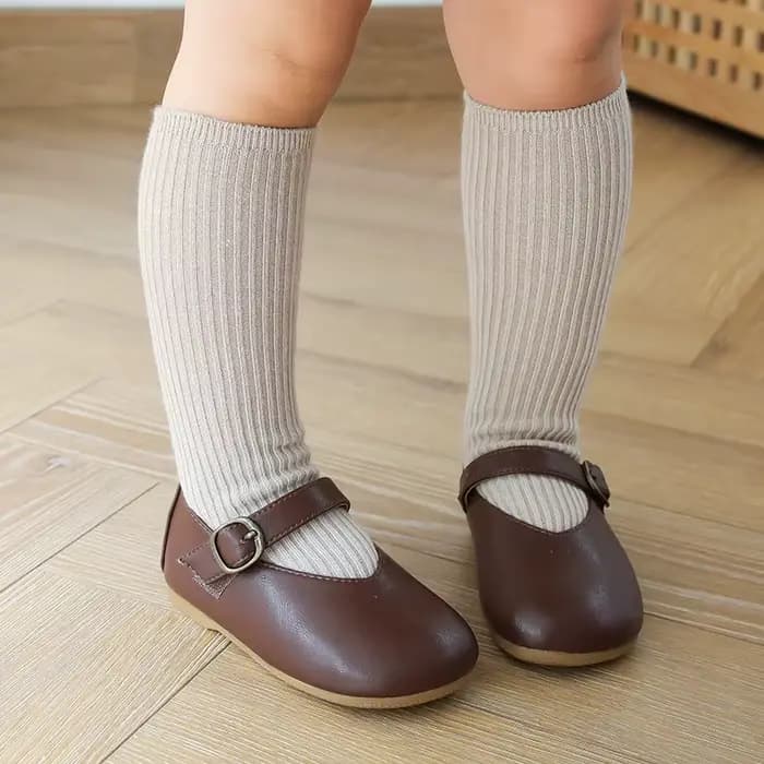 1 paire de chaussettes hautes pour bébés filles