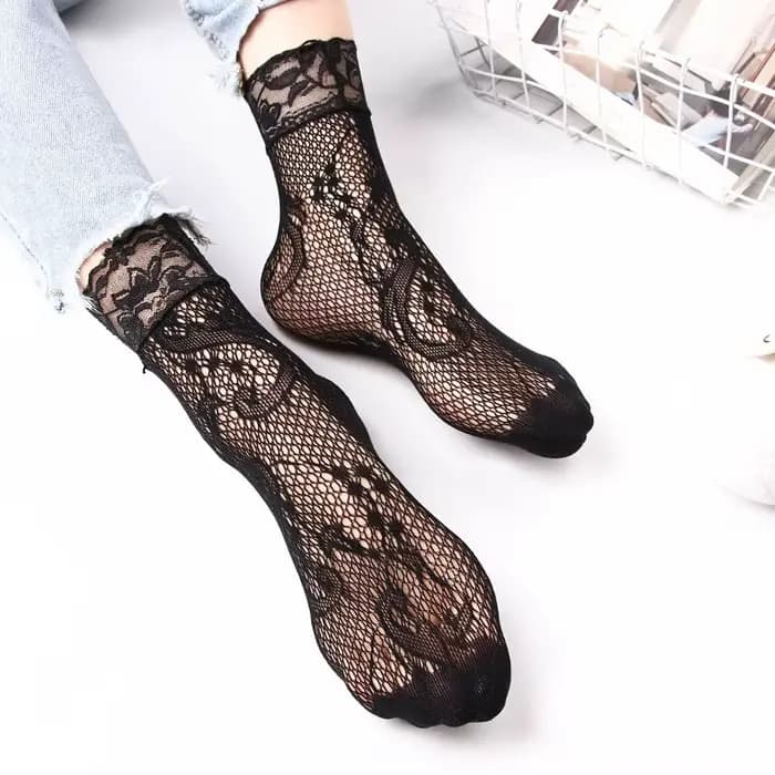 Chaussettes courtes en maille noire pour femmes